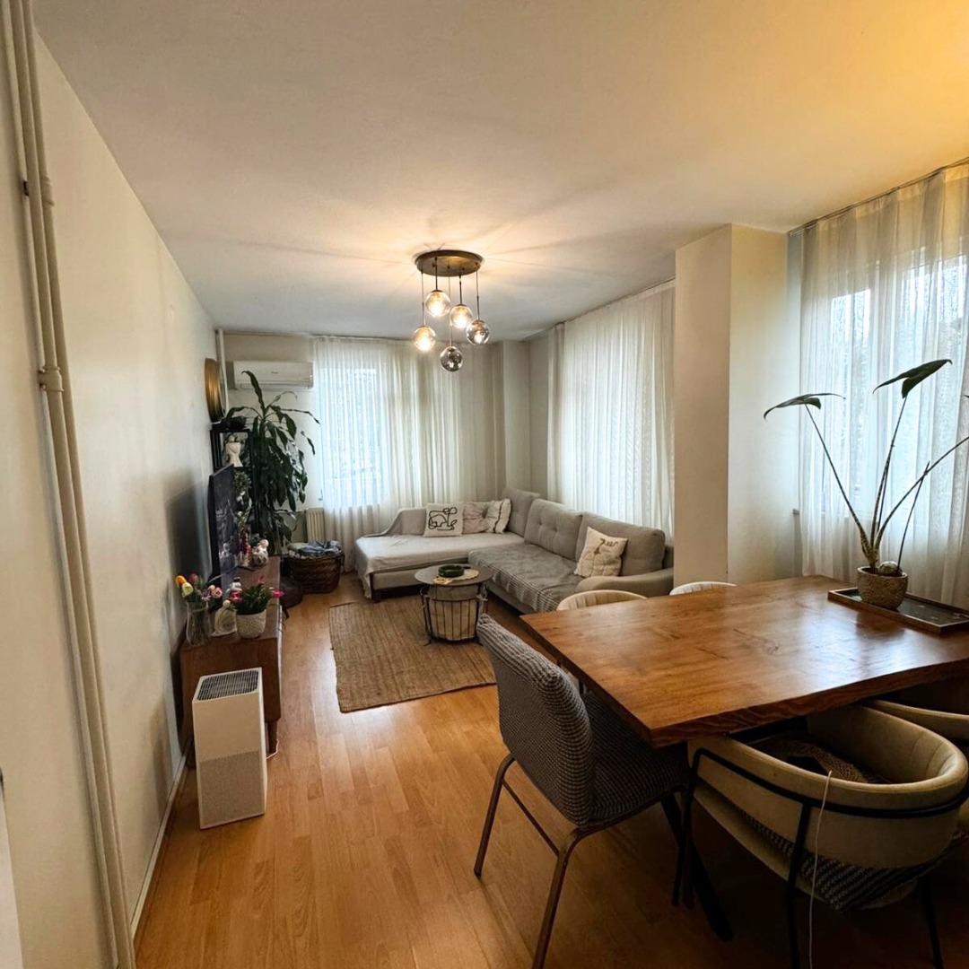 AKMERKEZ'E KOMŞU FOUR SEASONS  YANI SATILIK DÜZ GİRİŞ OFİS/BÜRO/KONUT