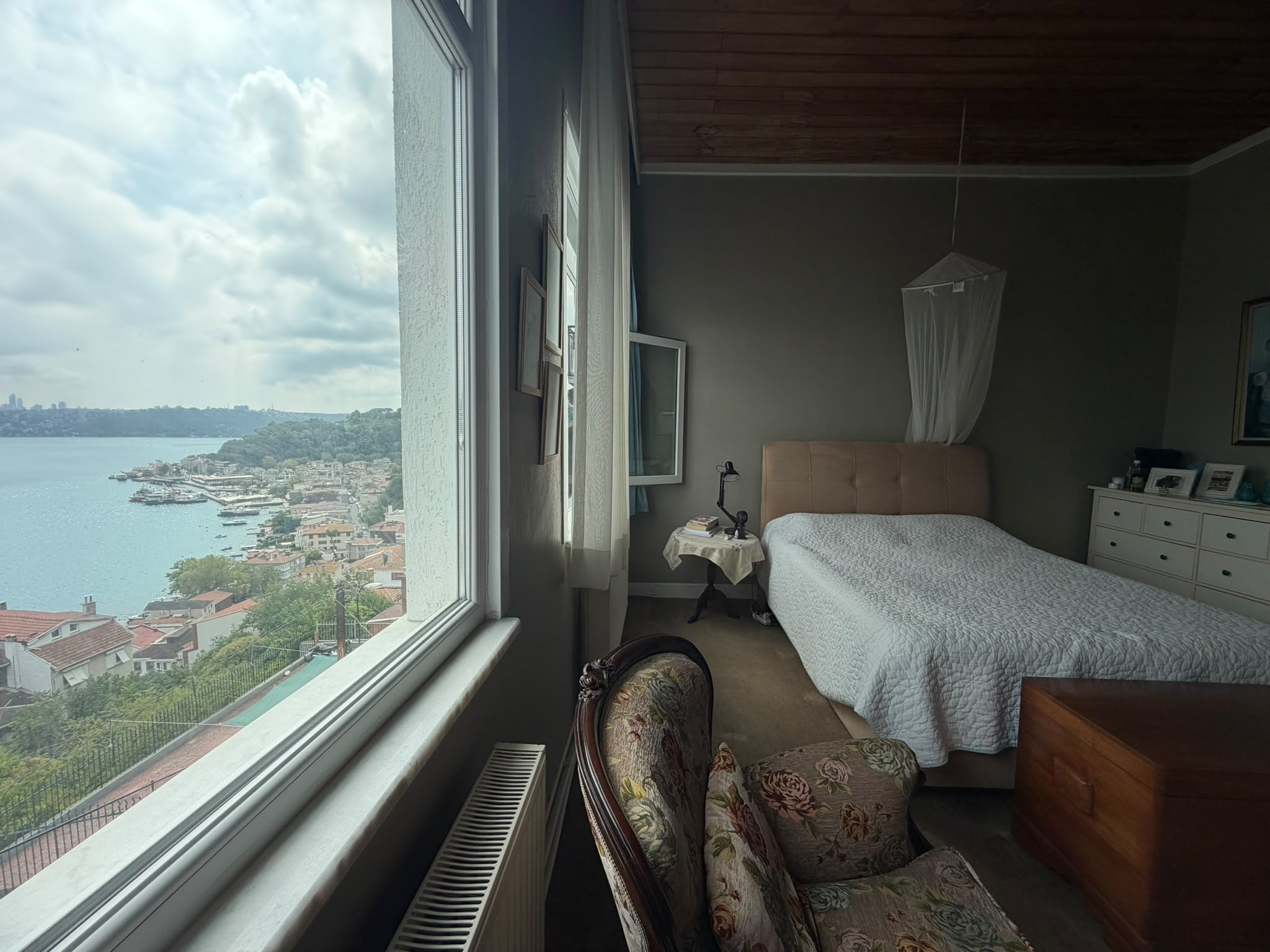 SARIYER YENİMAHALLE'DE SATILIK  BOĞAZ MANZARALI 3 KATLI BİNA - 5