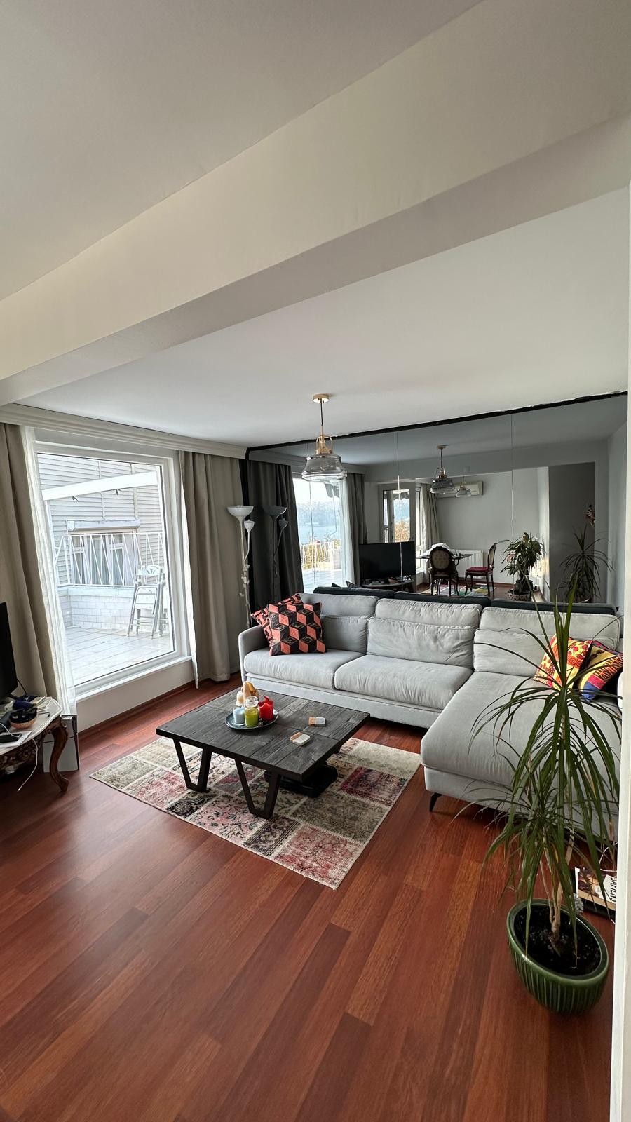 YENİKÖY'DE BOĞAZ MANZARALI 3 KATLI  BİNA - 3