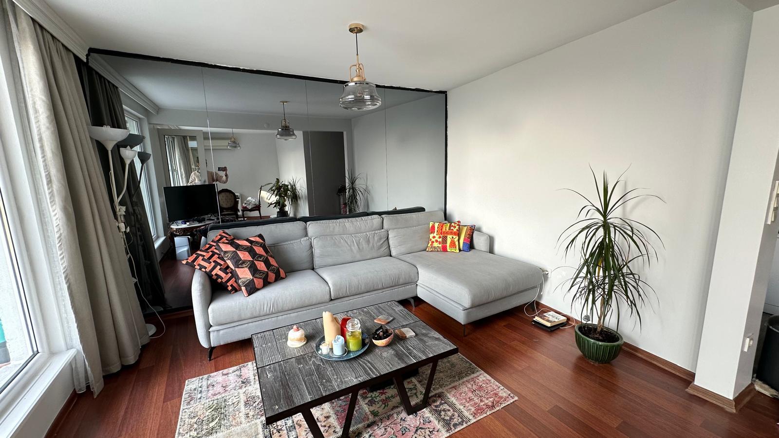 YENİKÖY'DE BOĞAZ MANZARALI 3 KATLI  BİNA - 4