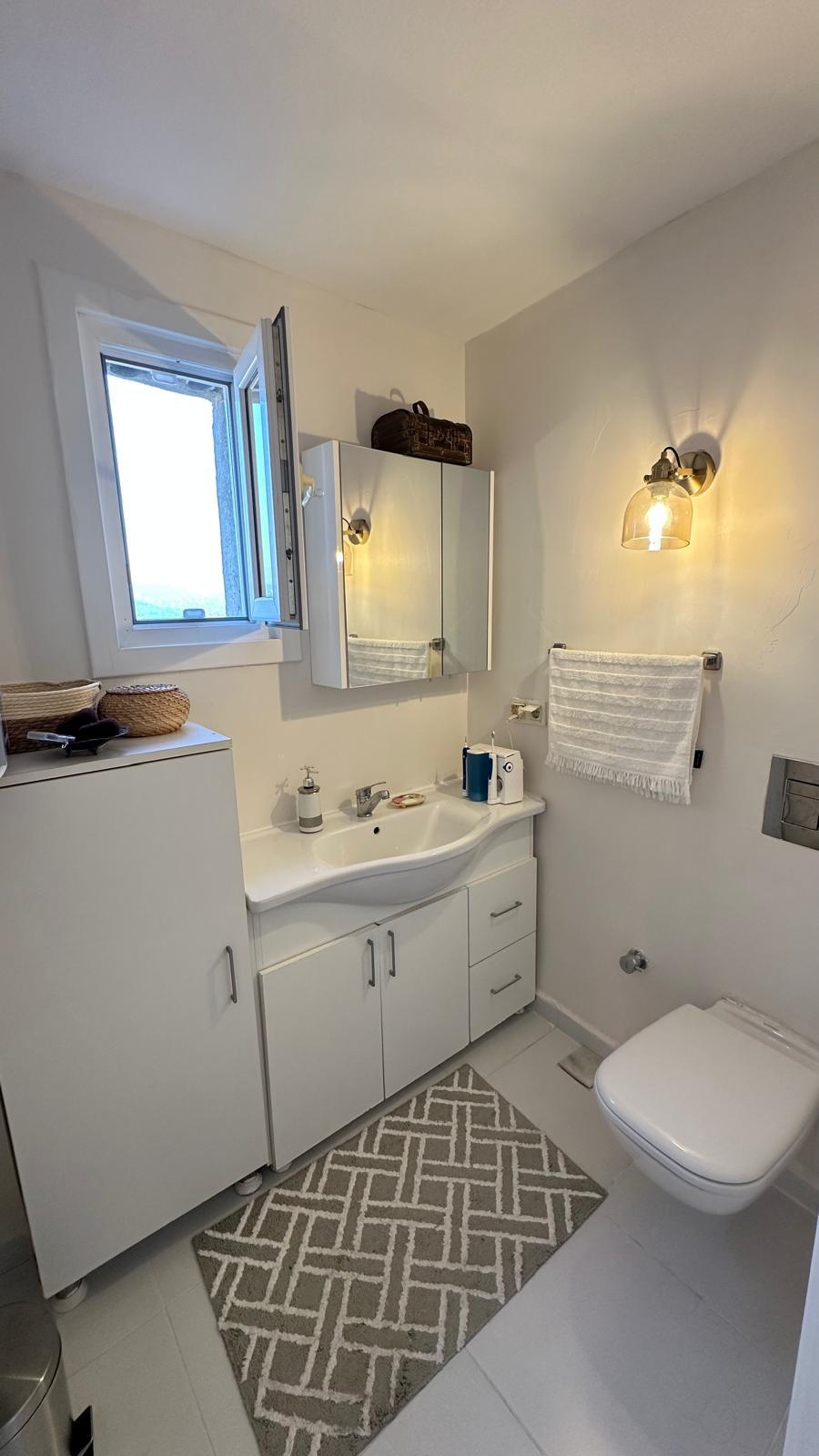 YENİKÖY'DE BOĞAZ MANZARALI 3 KATLI  BİNA - 12