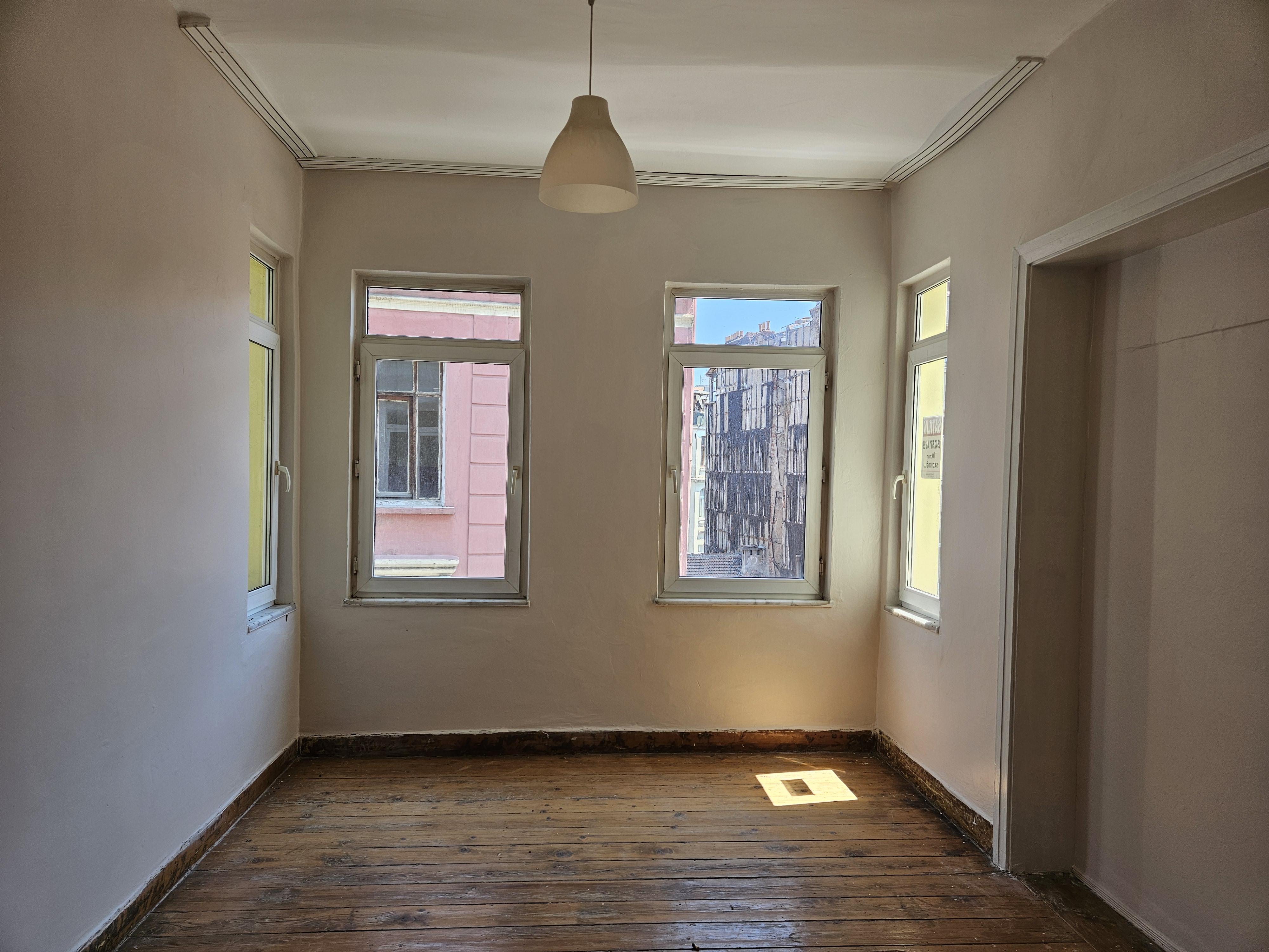 ÖMER HAYYAM'DA AIRBNB'YE UYGUN  FIRSAT SATILIK  - 4