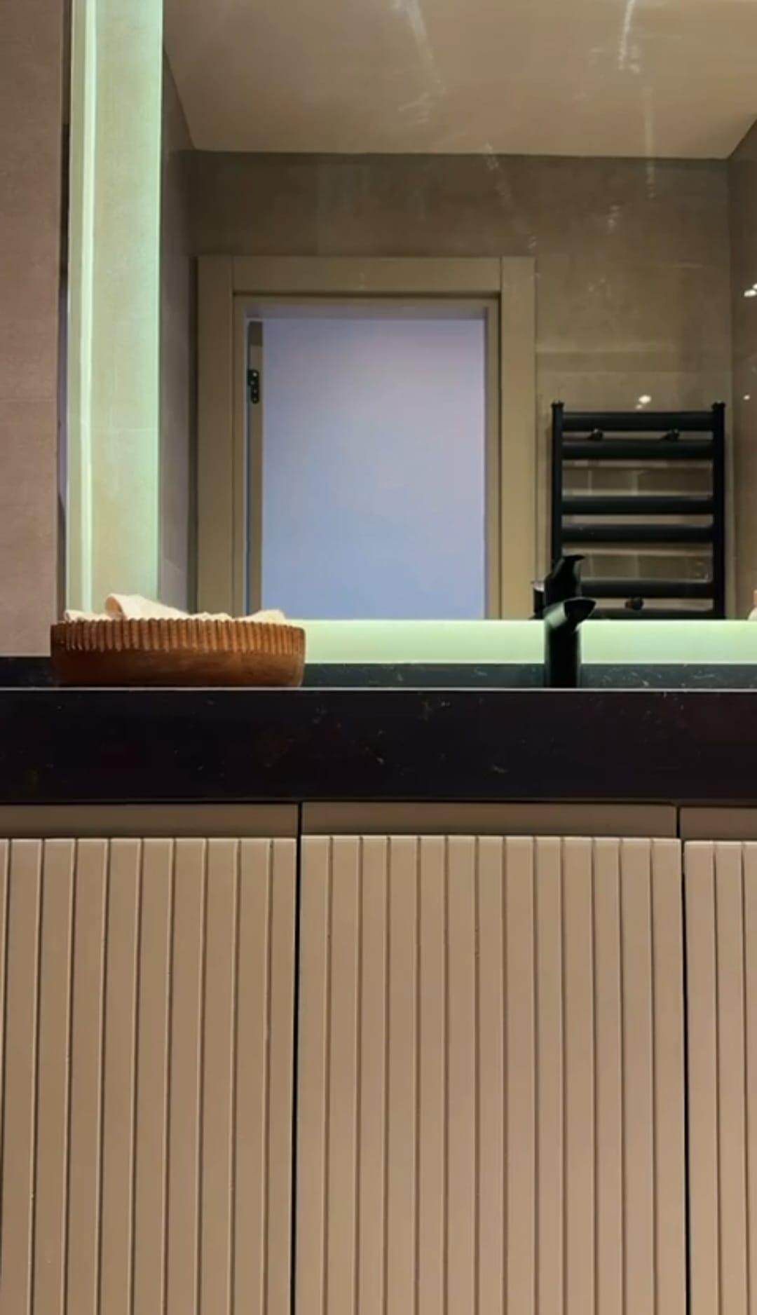 EMİRGAN'DA BOĞAZ MANZARALI YENİLENMİŞ 3+1 DAİRE - 17