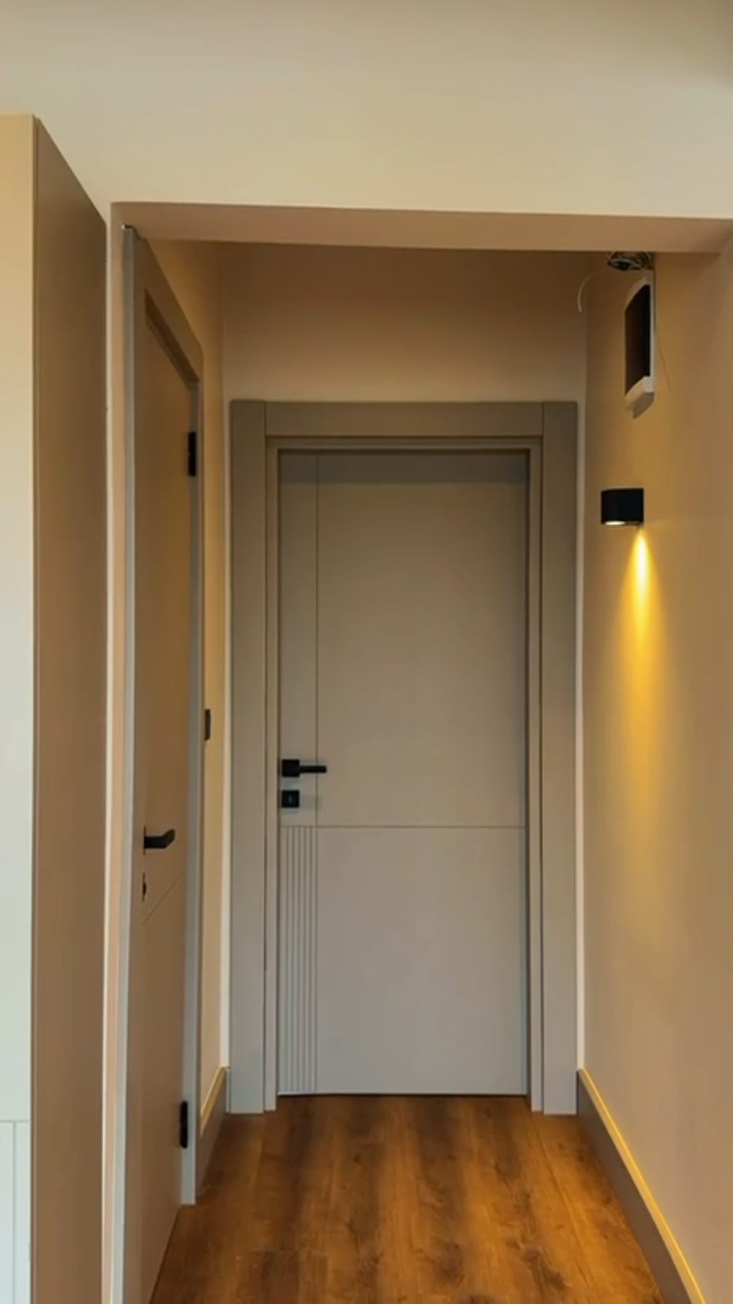 EMİRGAN'DA BOĞAZ MANZARALI YENİLENMİŞ 3+1 DAİRE - 12