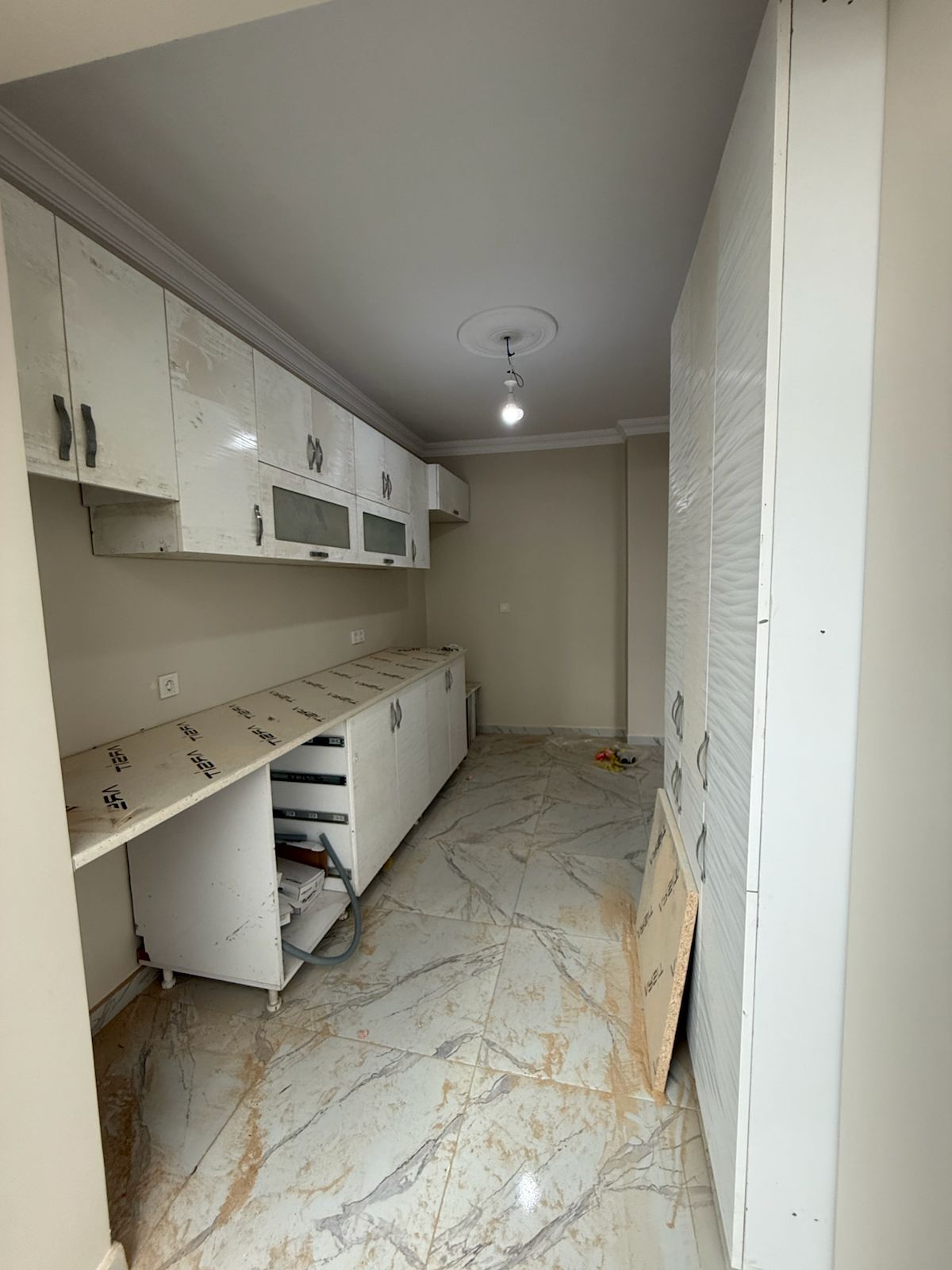 TARABYA AYDINEVLER'DE, İTÜ ONAYLI GÜÇLENDİRMELİ, MANZARALI, 2+1. 3+1 ALTERNATİF DAİRELER - 34