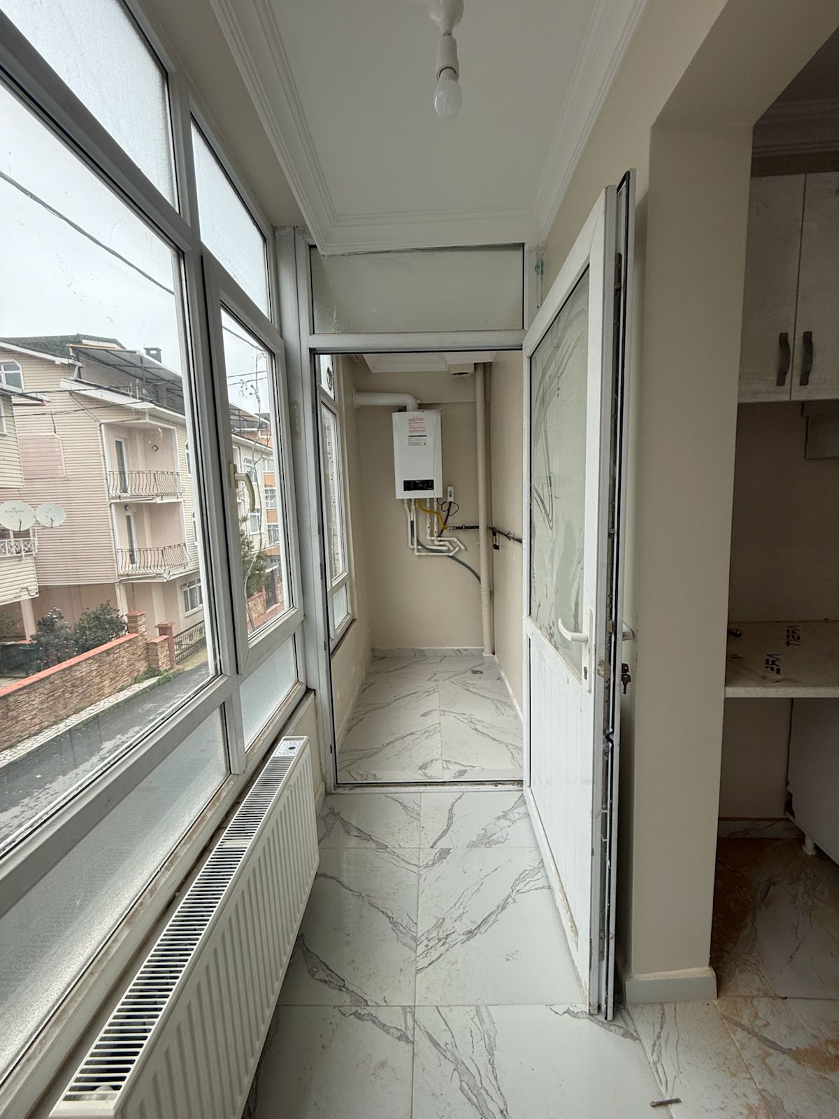 TARABYA AYDINEVLER'DE, İTÜ ONAYLI GÜÇLENDİRMELİ, MANZARALI, 2+1. 3+1 ALTERNATİF DAİRELER - 35