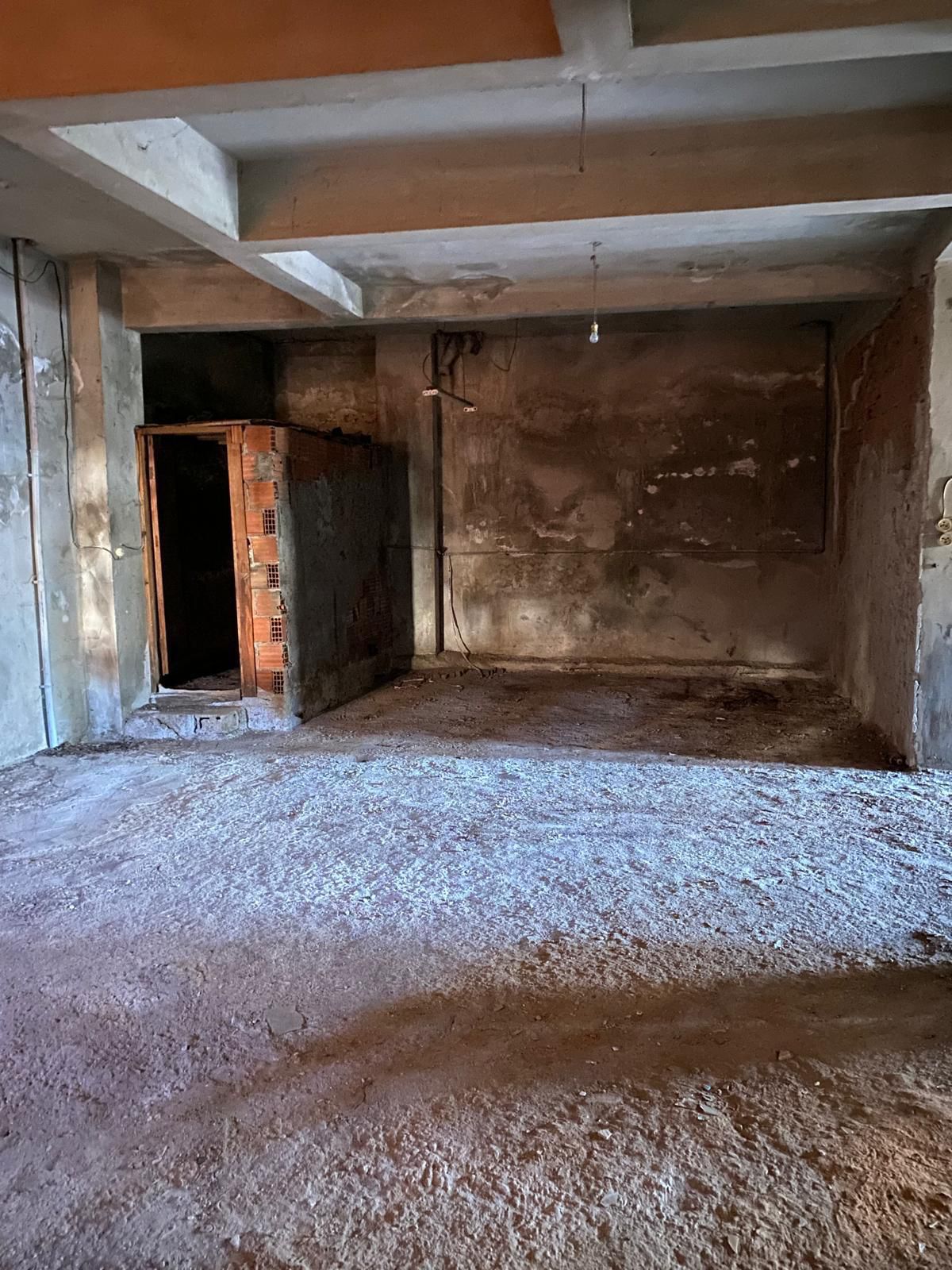 SARIYER PINAR MAH.ÇİFT GİRİŞLİ  200M2 DEPO  - 7