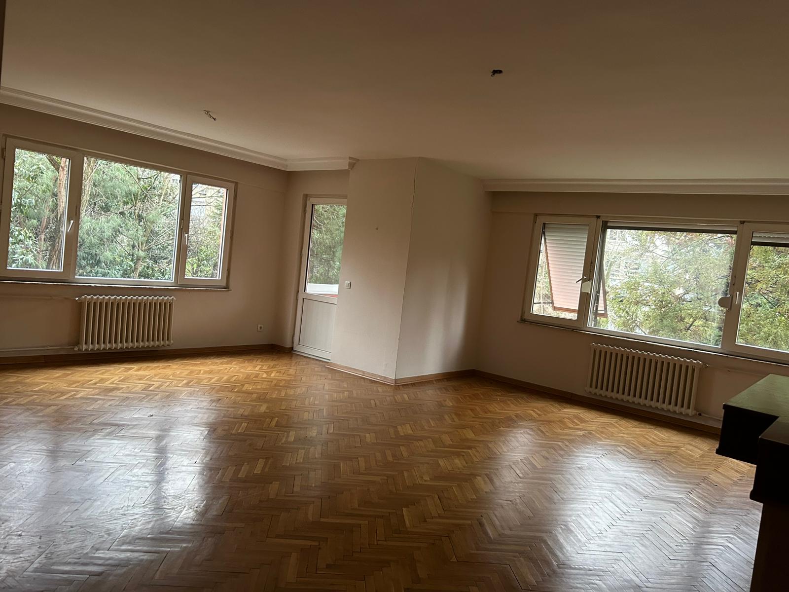 LEVENT KONAKLAR, OTAŞ SİTESİ'NDE 150M2 NET, ŞÖMİNELİ,  3+1 ARA KAT DAİRE - 12