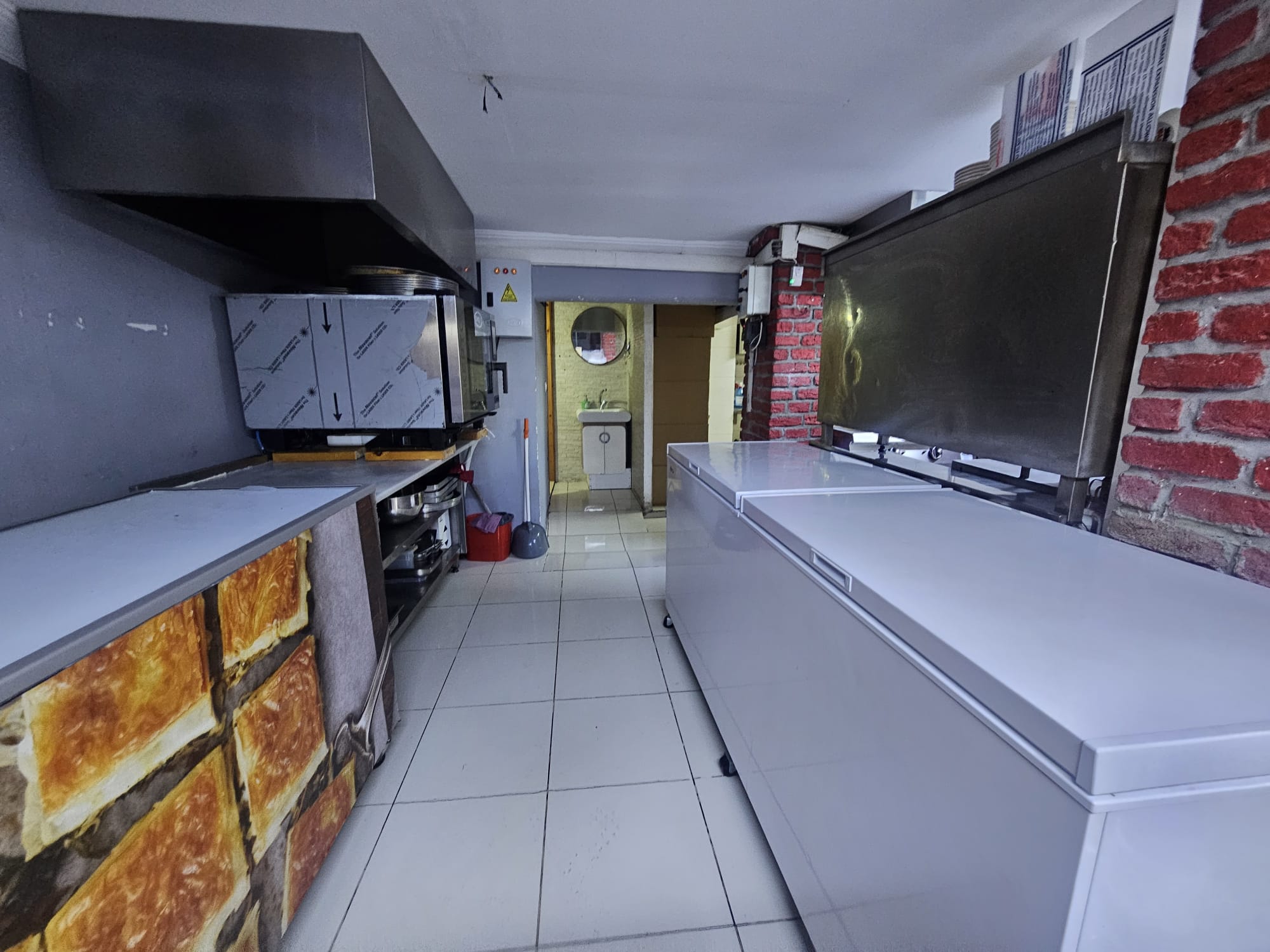 ZEKERİYAKÖY ACARLAR KOÇ ÜNİ. BÖLGESİNDE DEVREN KİRALIK DÜKKAN - 4