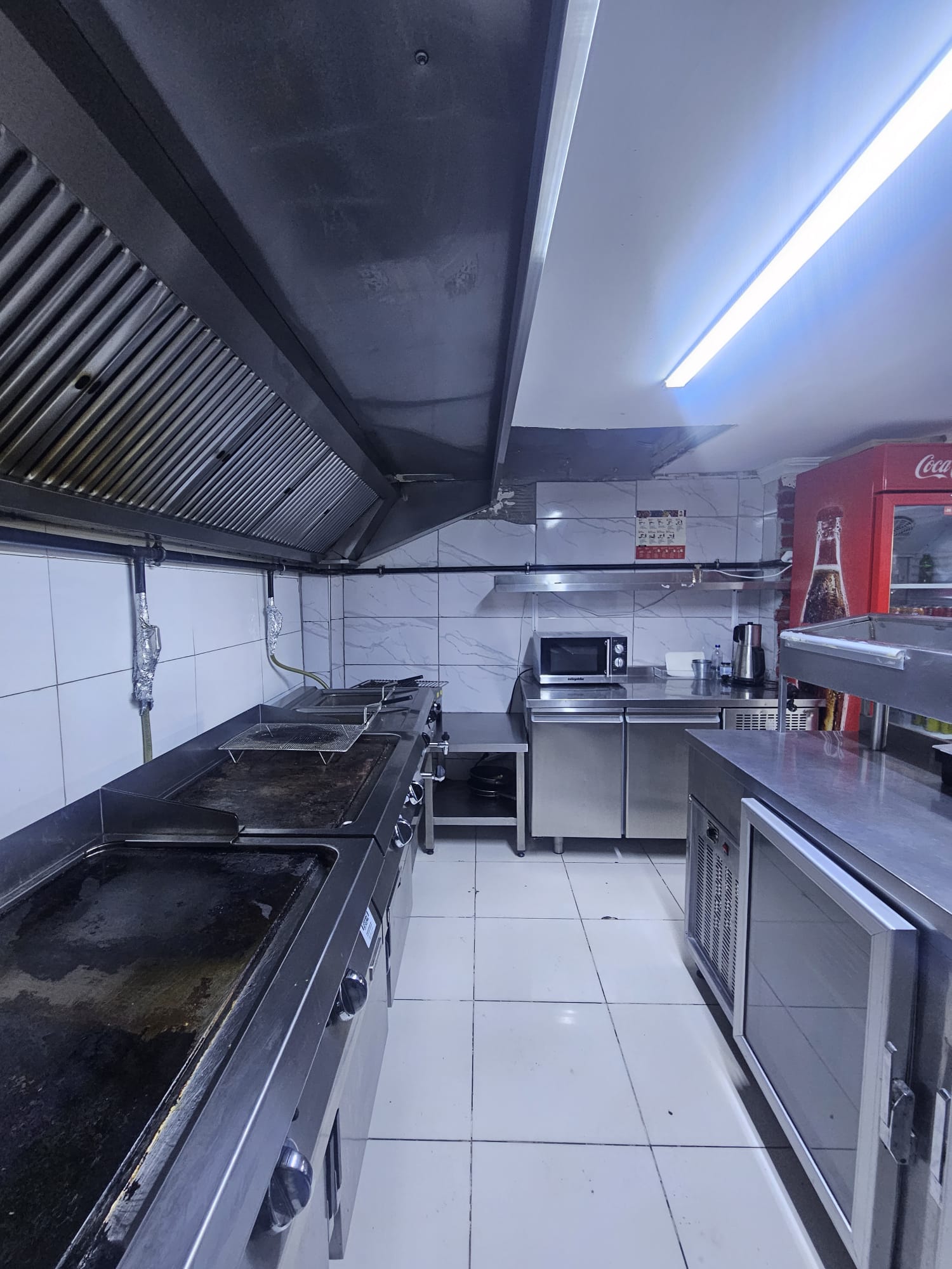 ZEKERİYAKÖY ACARLAR KOÇ ÜNİ. BÖLGESİNDE DEVREN KİRALIK DÜKKAN - 2