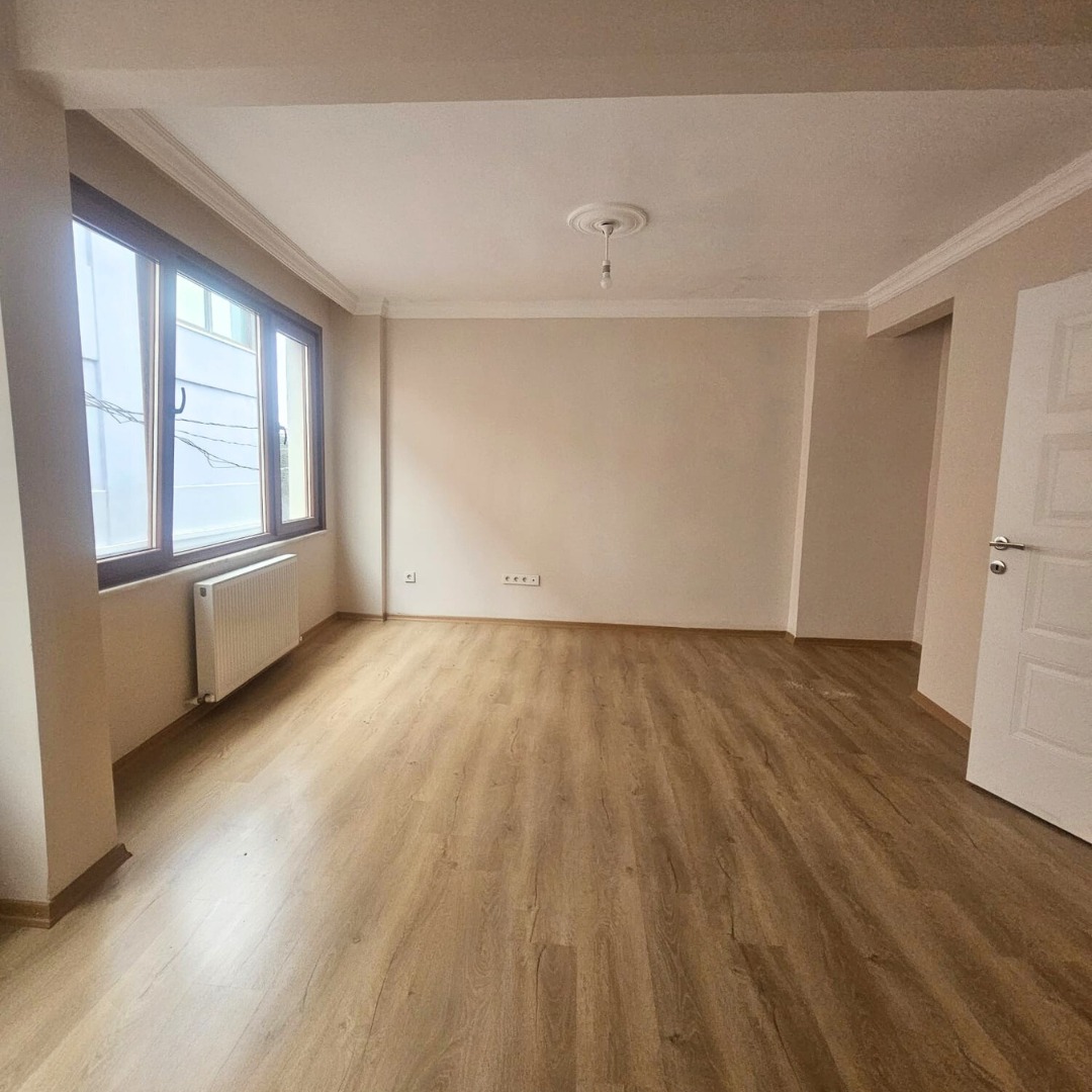 RUMELİHİSARI'NDA 4+1 MÜSATAKİL EV - 13