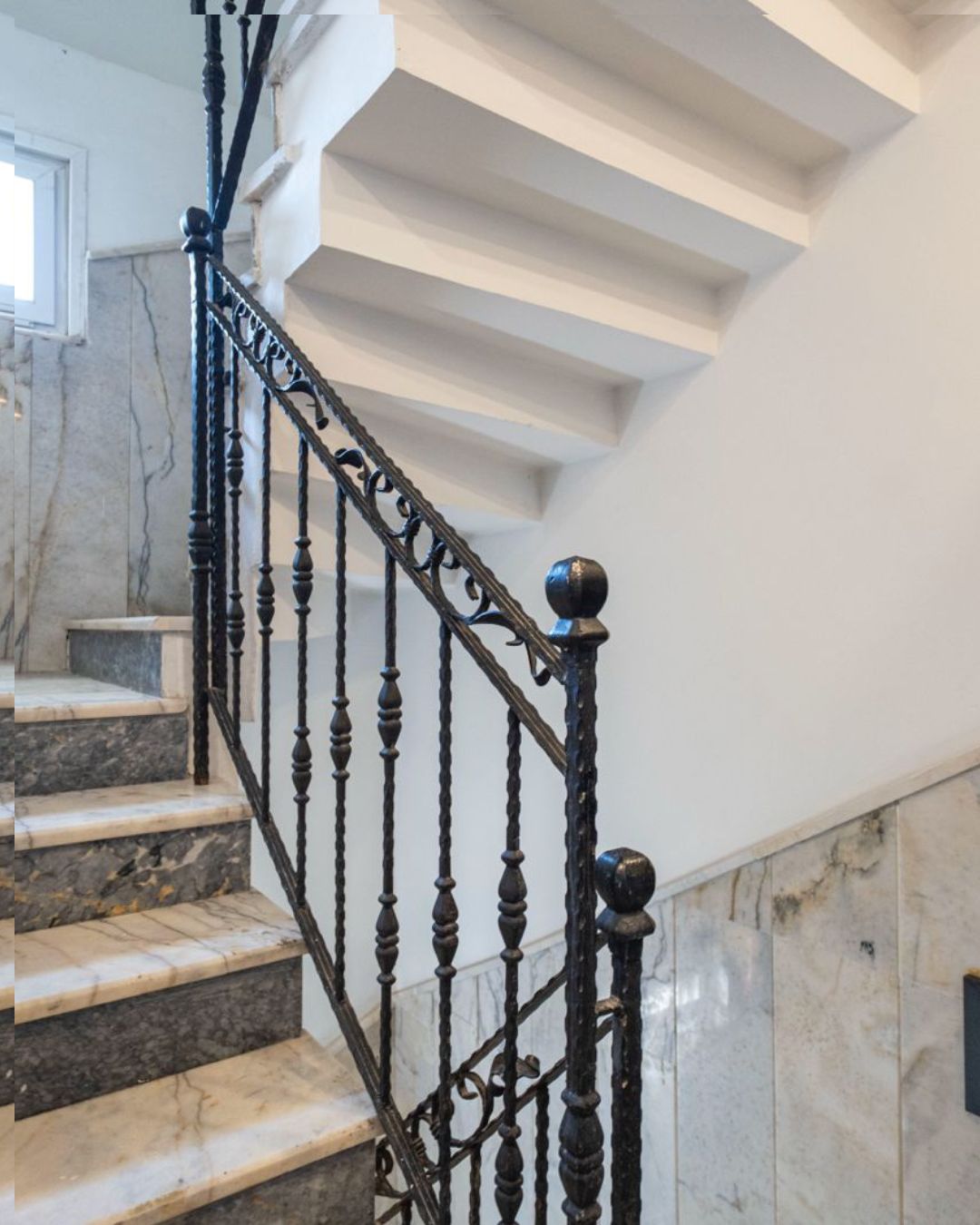 TARABYA'DA BOĞAZ VE KÖPRÜ MANZARALI 250 METRE 4+1  DAİRE - 15