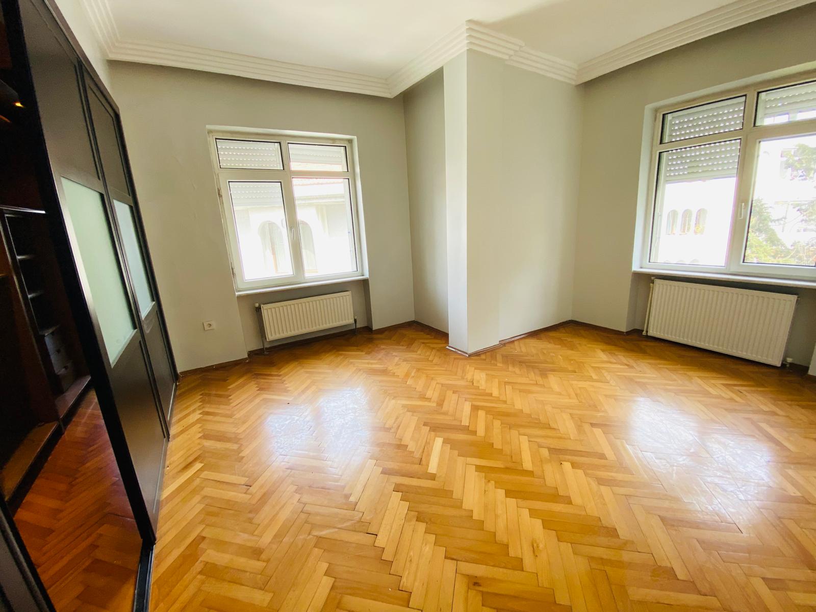 TARABYA'NIN EN NEZİH SOKAĞINDA.FERAH,AYDINLIK,5+1 ÇATI DUBLEKS - 10