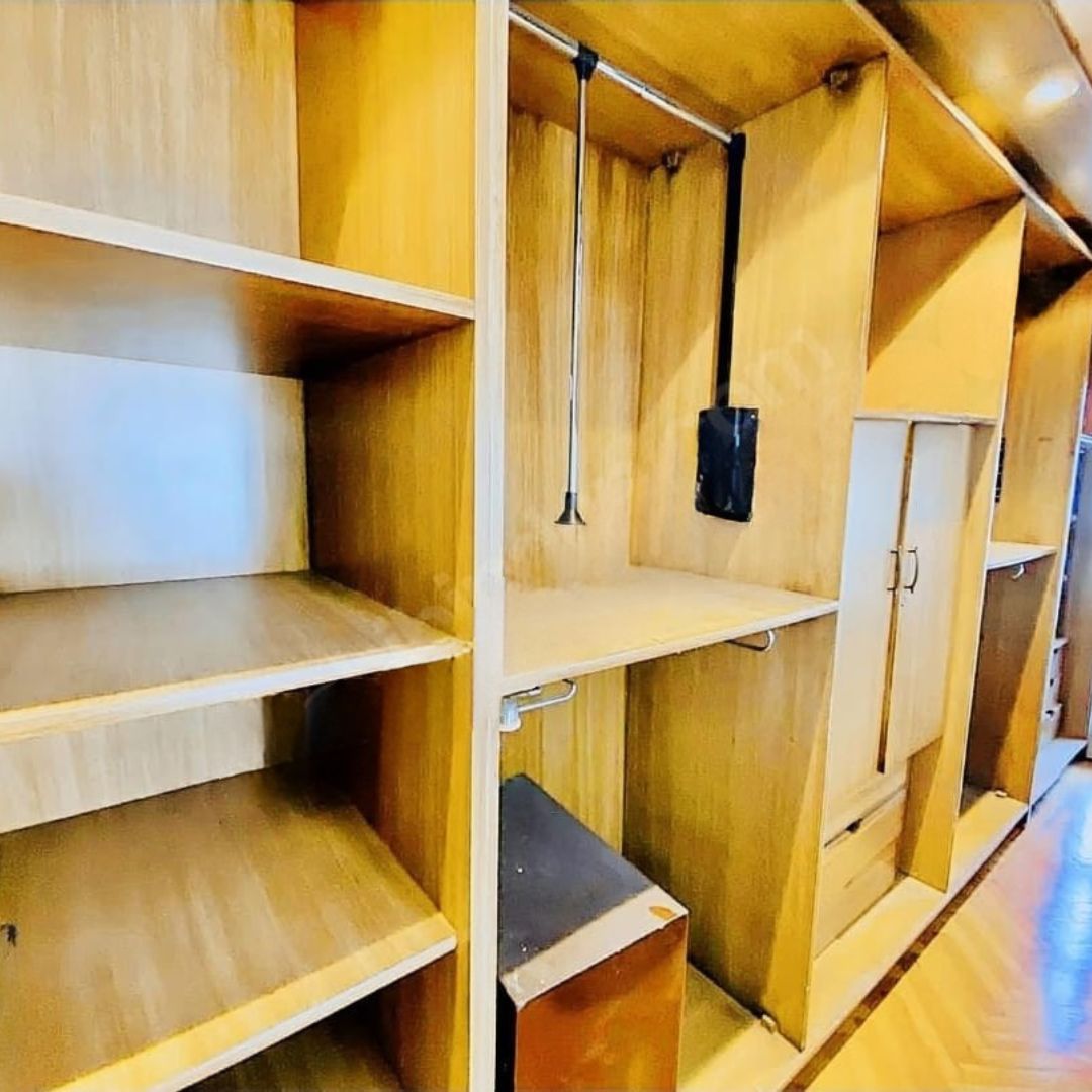 TARABYA'NIN EN NEZİH SOKAĞINDA.FERAH,AYDINLIK,5+1 ÇATI DUBLEKS - 9