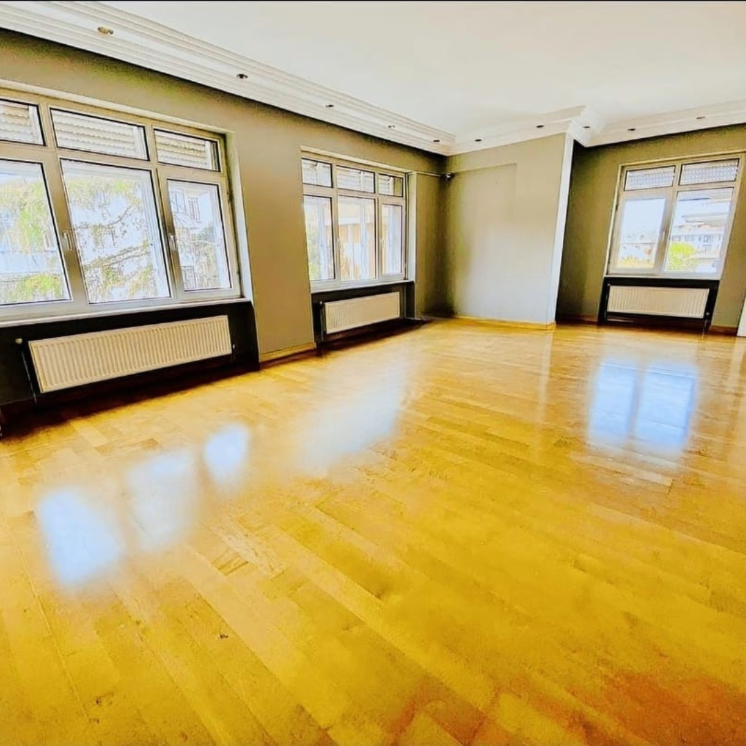 TARABYA'NIN EN NEZİH SOKAĞINDA.FERAH,AYDINLIK,5+1 ÇATI DUBLEKS - 2