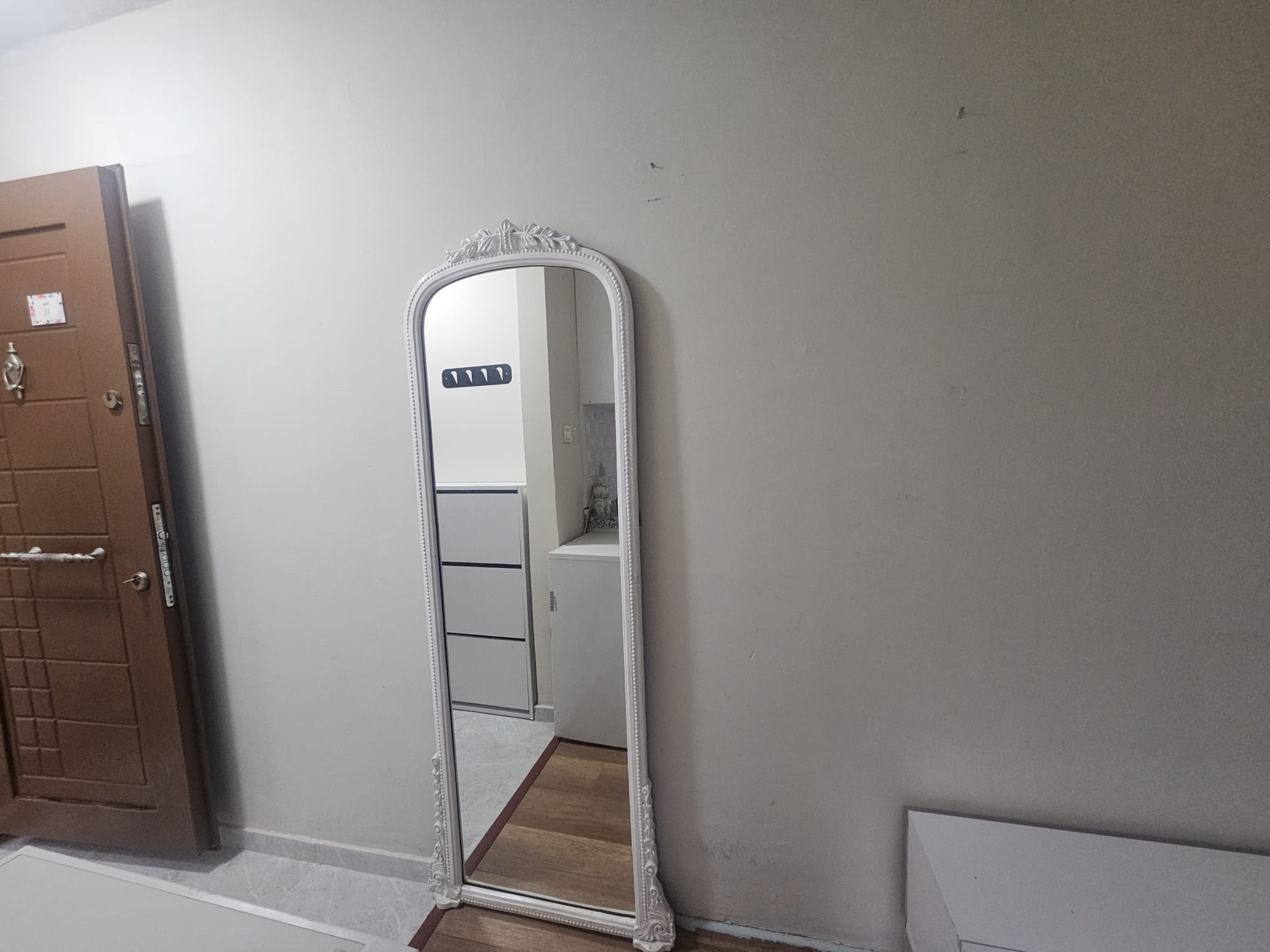 YENİKÖY MİMARLAR SİTESİNDE 1+0 STÜDYO DAİRE