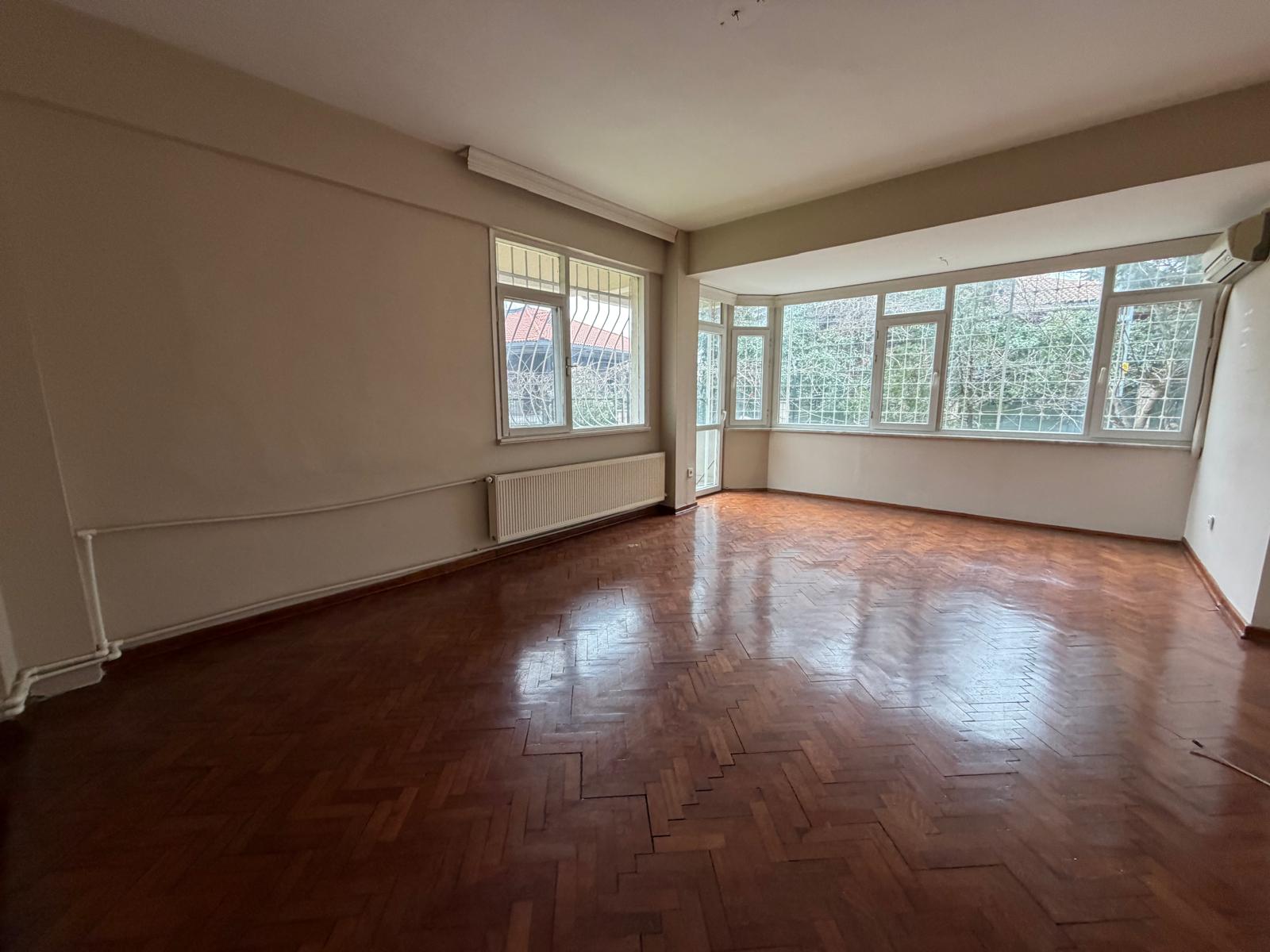 YENİKÖY OYMAK SİTESİNDE 2+1 DAİRE