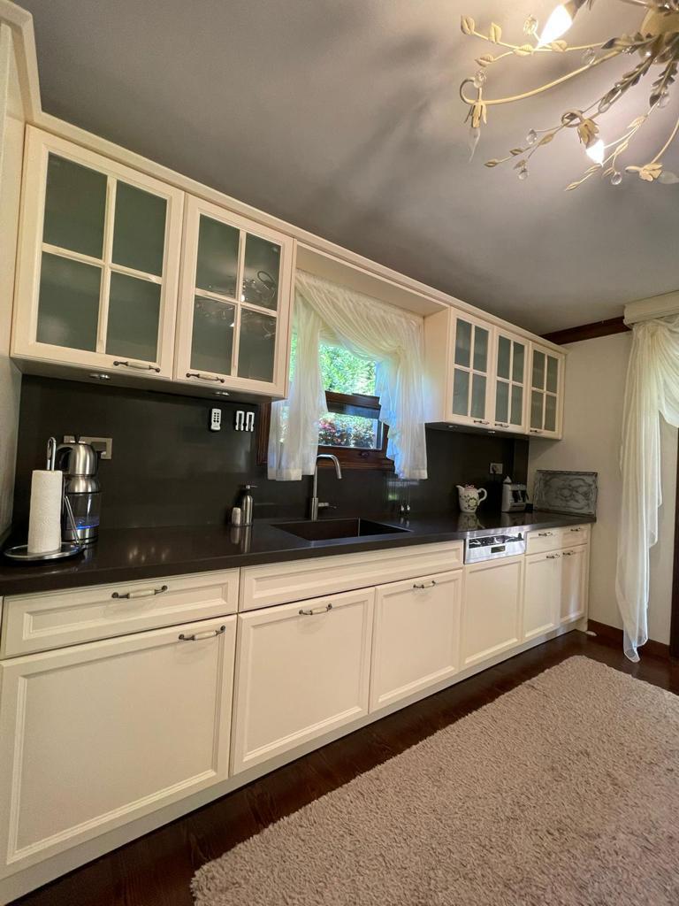 SAPANCA'DA 1200M2 BAHÇE İÇİNDE ÇOK ÖZEL BİR VİLLA - 13