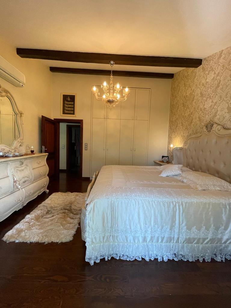 SAPANCA'DA 1200M2 BAHÇE İÇİNDE ÇOK ÖZEL BİR VİLLA - 29