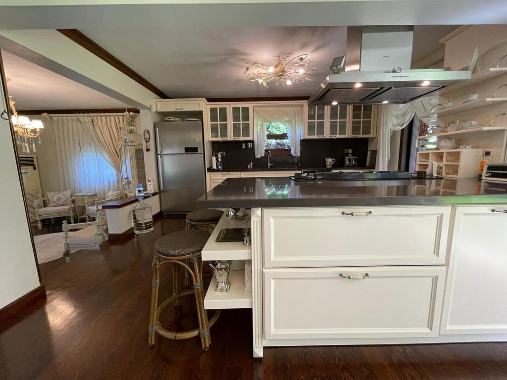 SAPANCA'DA 1200M2 BAHÇE İÇİNDE ÇOK ÖZEL BİR VİLLA - 14