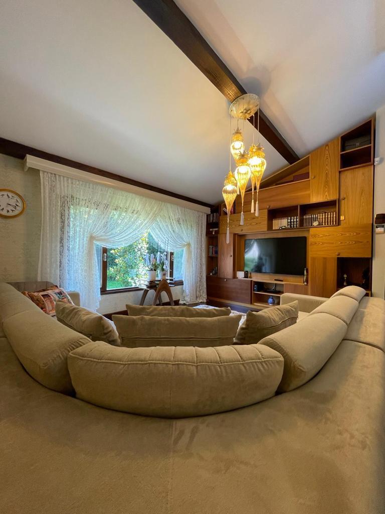 SAPANCA'DA 1200M2 BAHÇE İÇİNDE ÇOK ÖZEL BİR VİLLA - 31