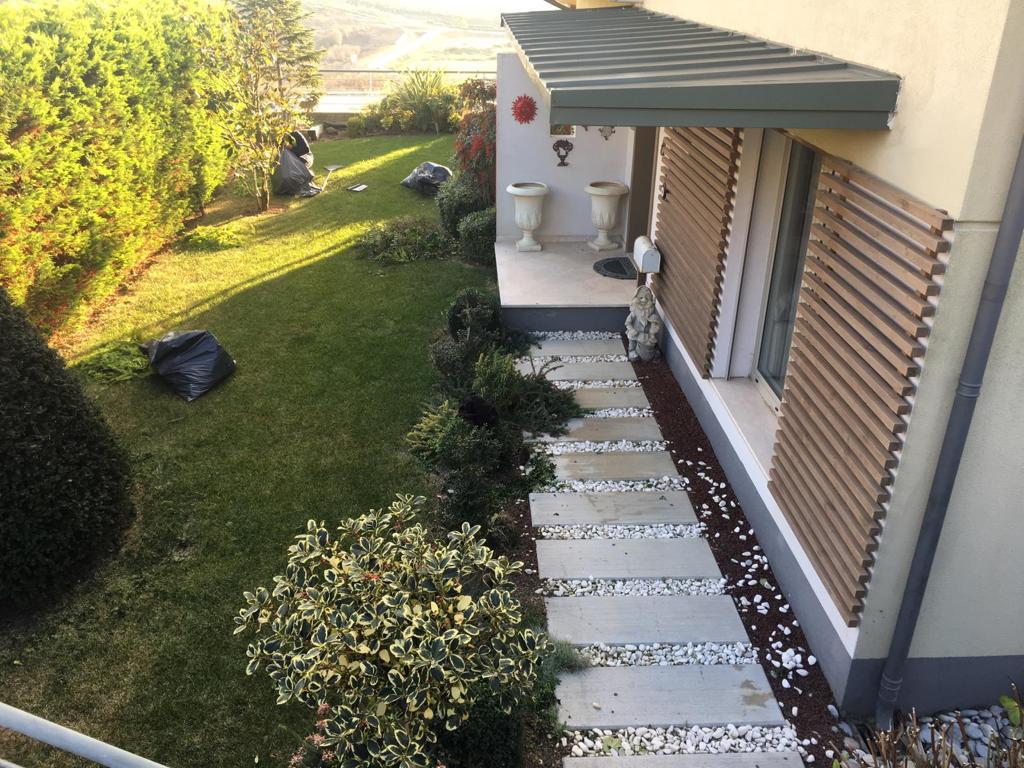 ANTRİVA EVLERİNDE 6+1 MÜSTAKİL VİLLA - 12