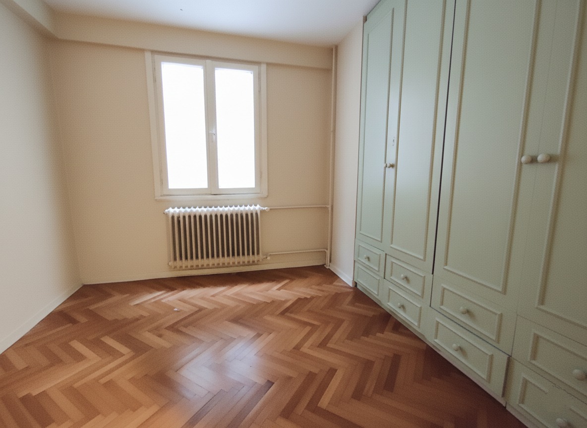 BEBEK'TE CADDEYE ADIM MESAFEDE  TEK TAPU 2 BAĞIMSIZ DAİRE - 15