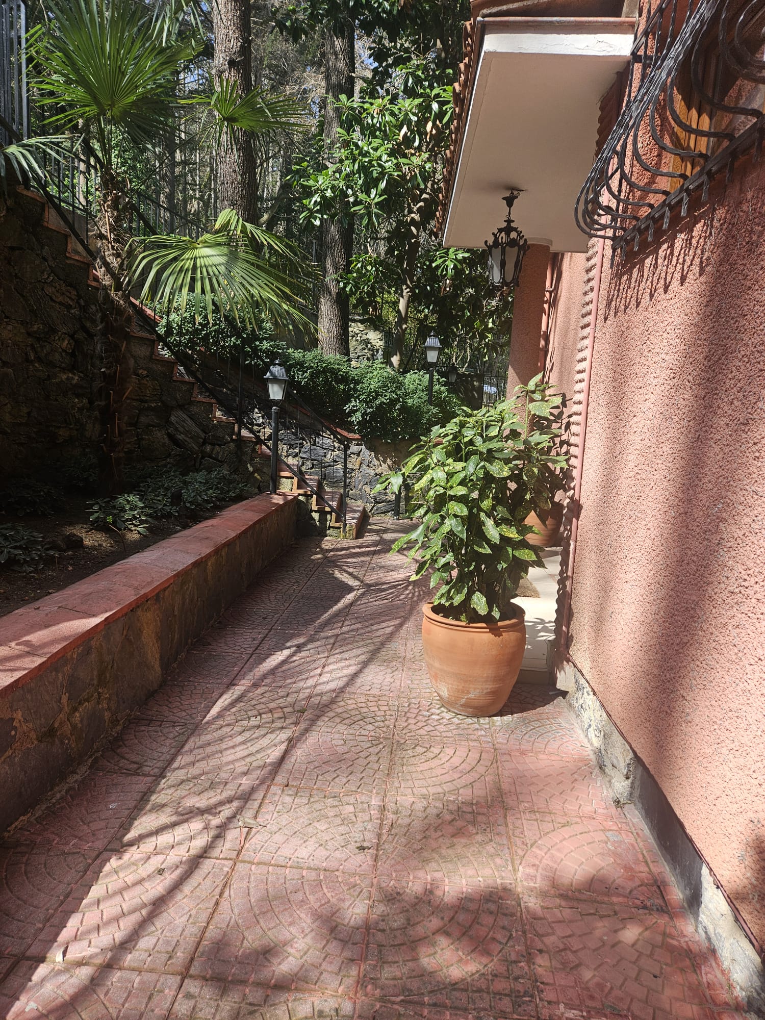 YENİKÖY'DE YAPI KREDİ KORUSUNA KOMŞU  2+1 ARA KAT DAİRE - 17