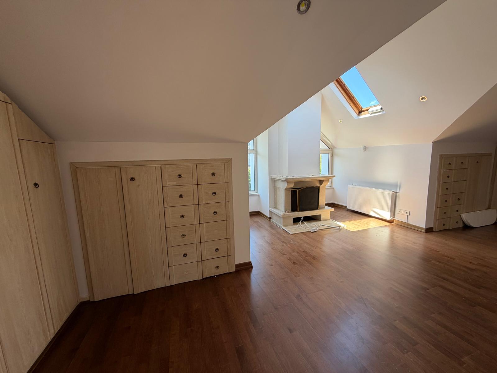 DEMİRCİKÖY SİNEMKÖY SİTESİNDE HAVUZLU 5+1 VİLLA - 5