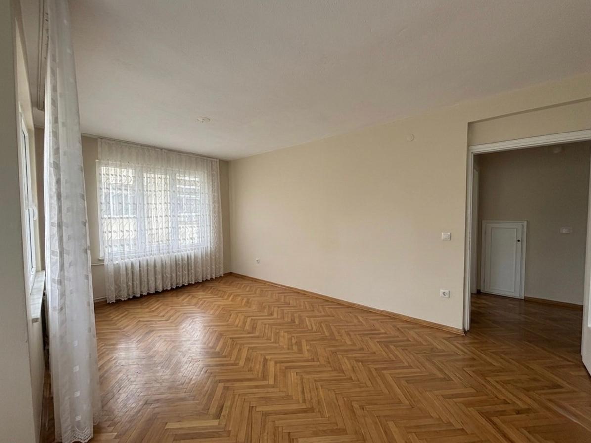 SUADİYE MARMARAYA YAKIN, KAPALI MUTFAKLI GENİŞ 2+1 KİRALIK DAİRE - 4