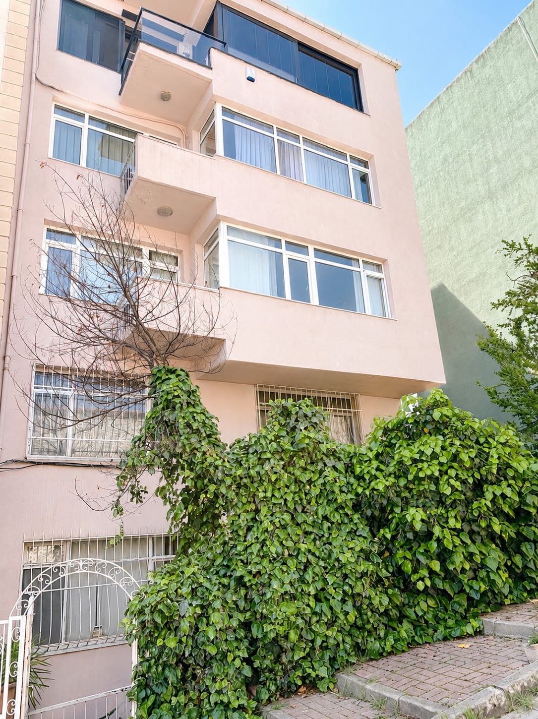 KIZ KULESİ VE BOĞAZ MANZARALI SATILIK 2+1 DAİRE - 22