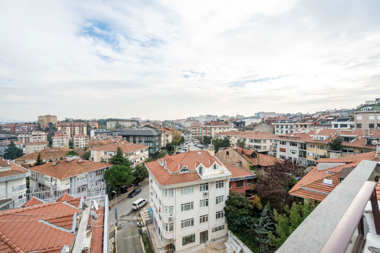 ETİLER PİRAMİT SİTESİ'NDE SATILIK YENİLENMİŞ ÇATI DUBLEKS - 10