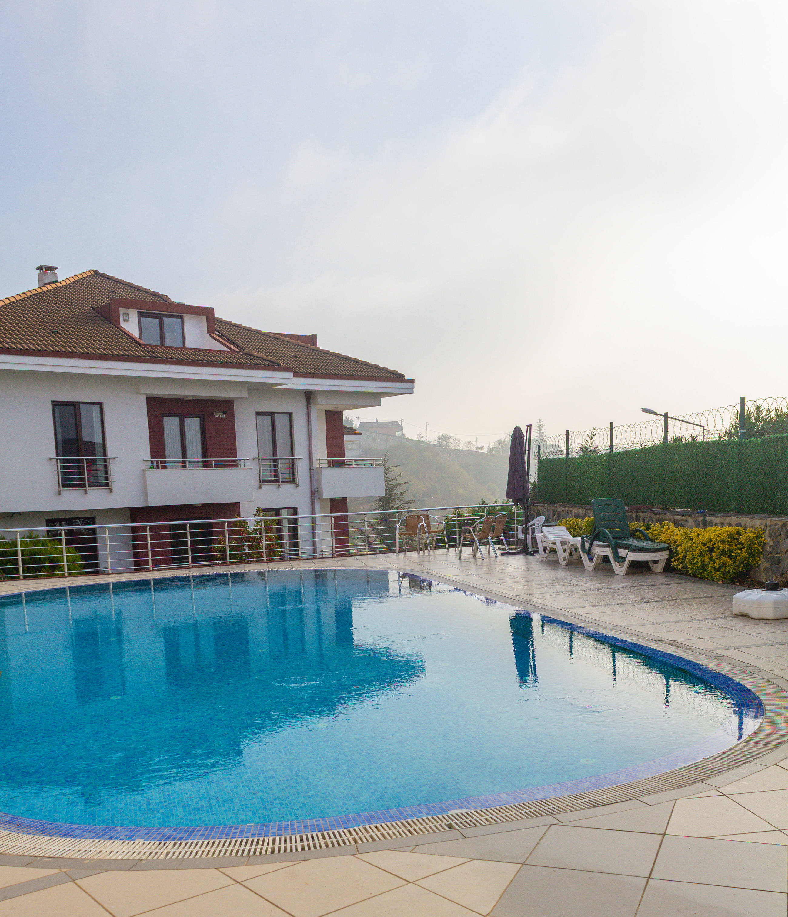 SARIYER KALEPARK SİTESİNDE HAVUZ VE BOĞAZ MAN.BAHÇE DUBLEKS