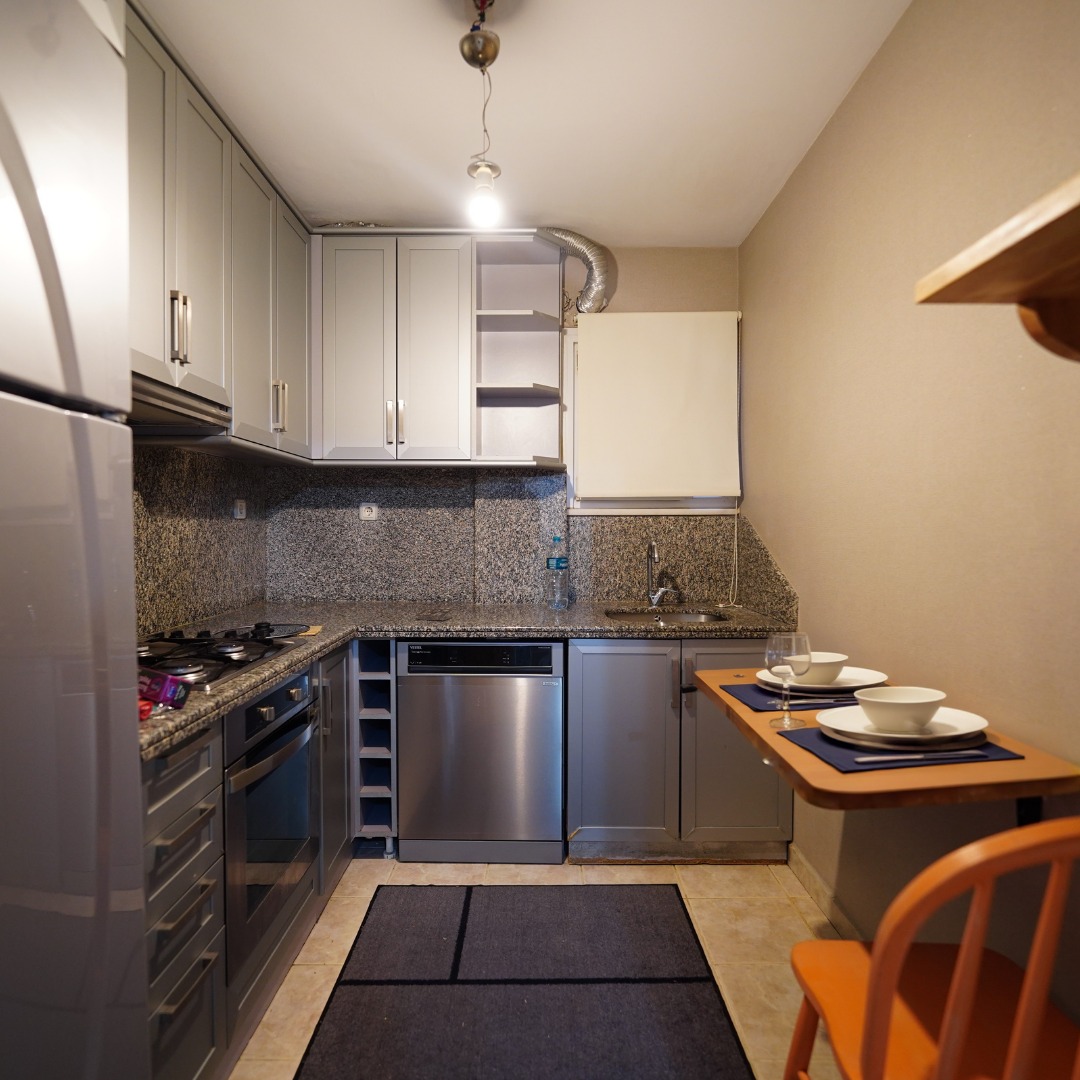 MECİDİYEKÖY'ÜN EN MERKEZİ LOKASYONUNDA KİRALIK  MODERN EŞYALI 3+1 DAİRE - 7