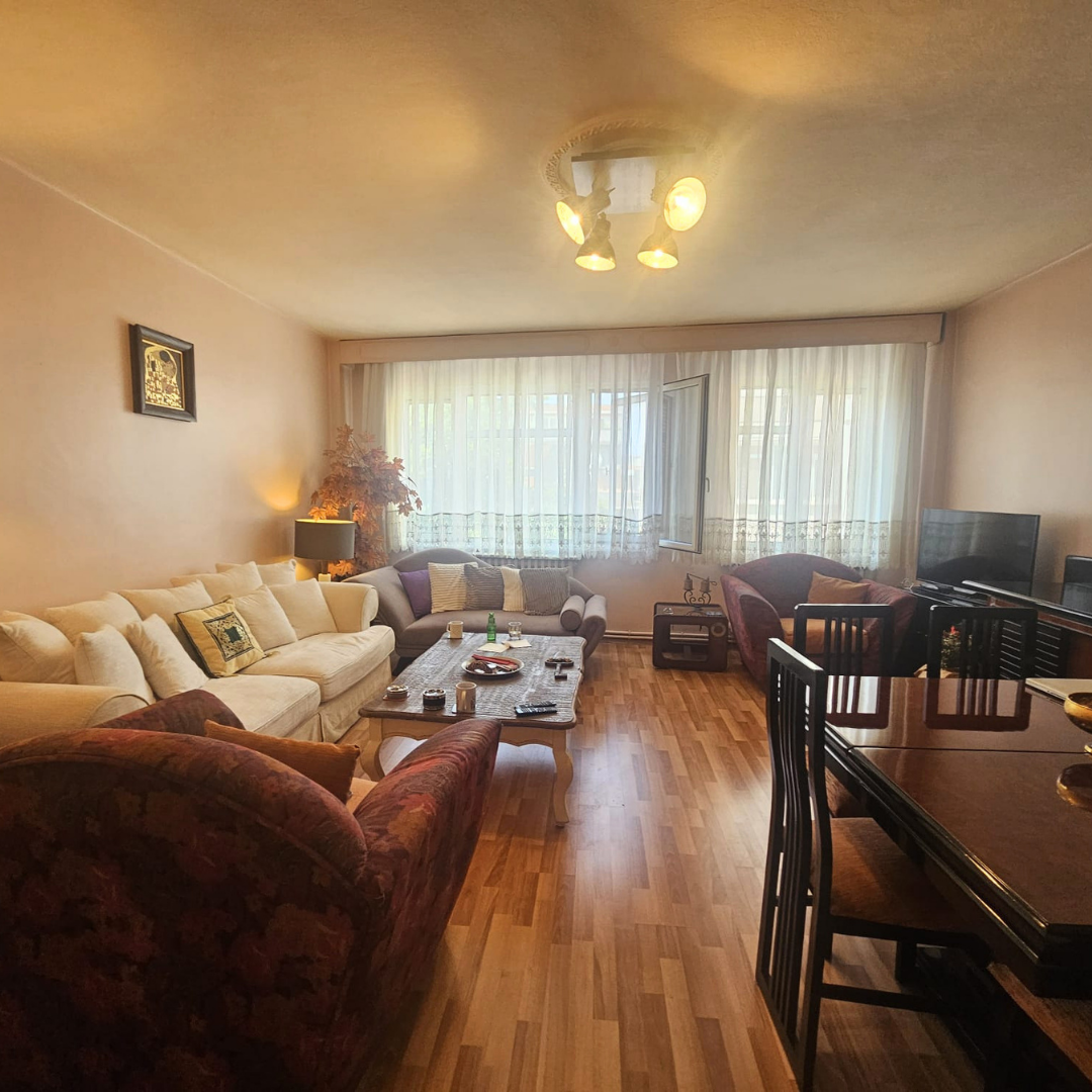 KURTULUŞ  KIR KAHYASINDA ÇİFT CEPHELİ 2+1 DAİRE - 3