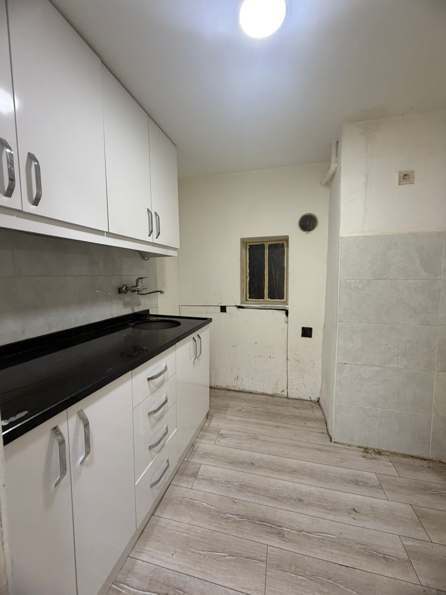 TAKSİM METROYA 3DK MESAFEDE  KİRALIK OFİS - 11